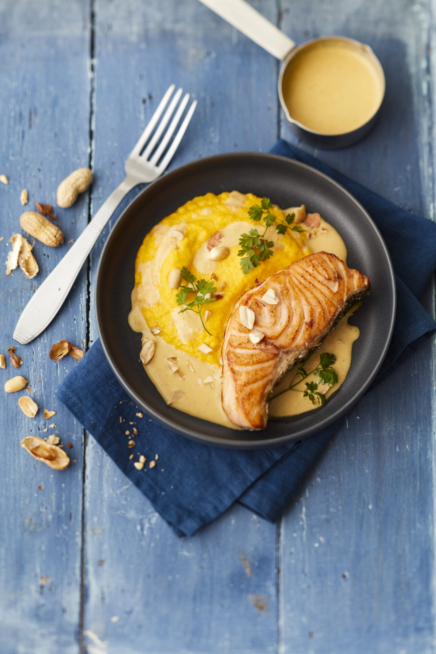 saumon roti mousseline de carottes 1